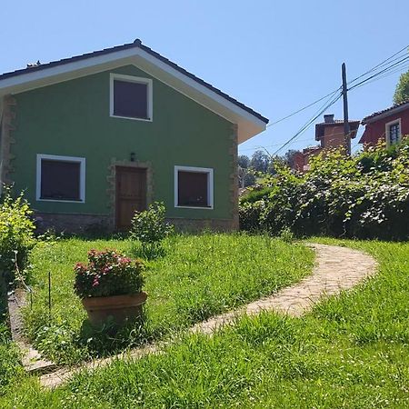 Apartamentos La Guertina Cangas de Onis Exterior photo