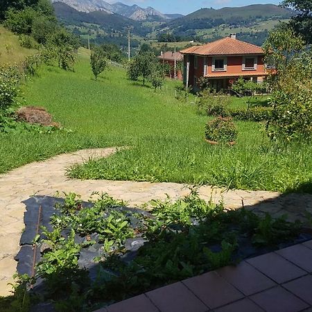 Apartamentos La Guertina Cangas de Onis Exterior photo